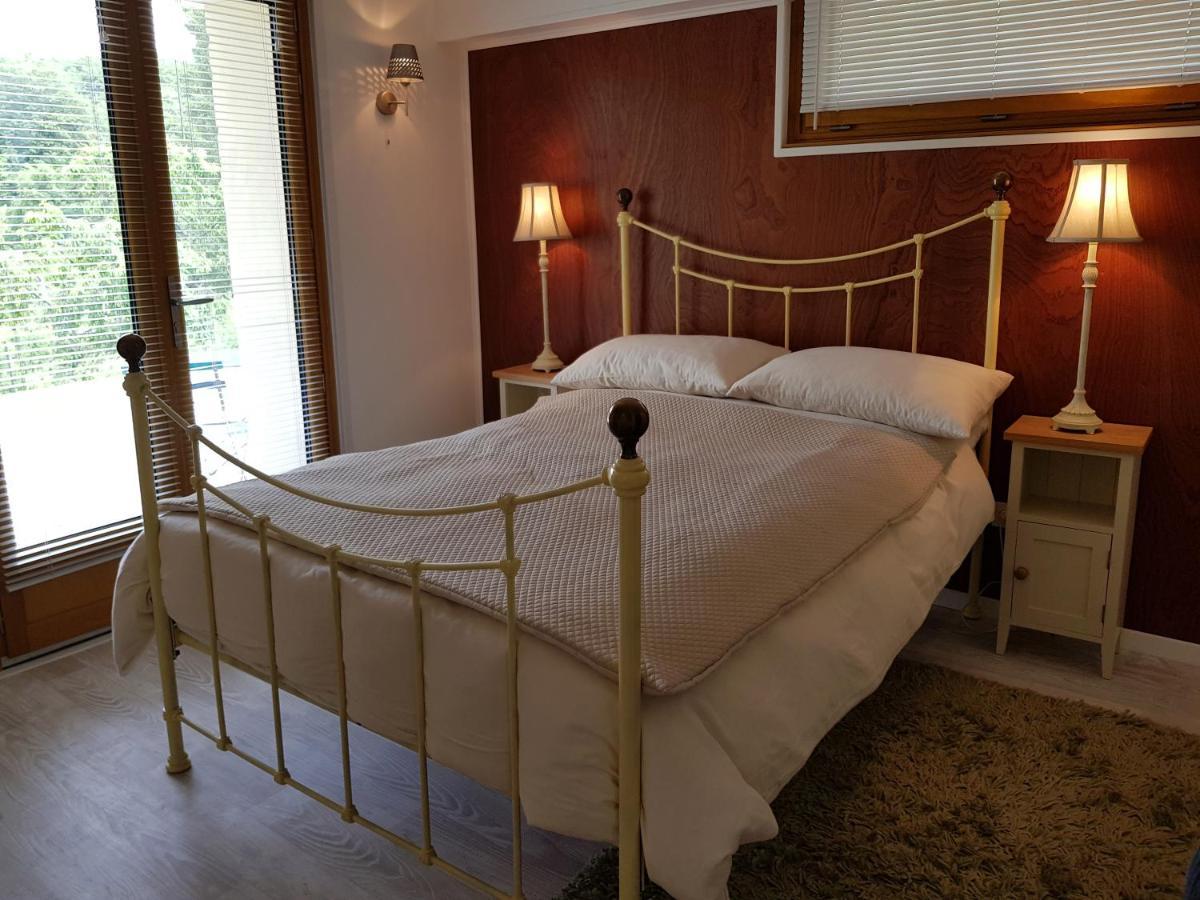 Le Pre Pigeon 86250 Charroux Vienne Bed & Breakfast Dış mekan fotoğraf